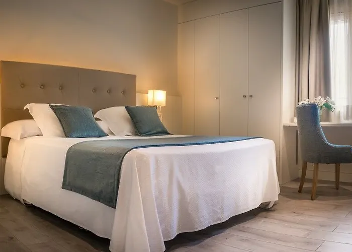 Pirineos 2* Castejón de Sos